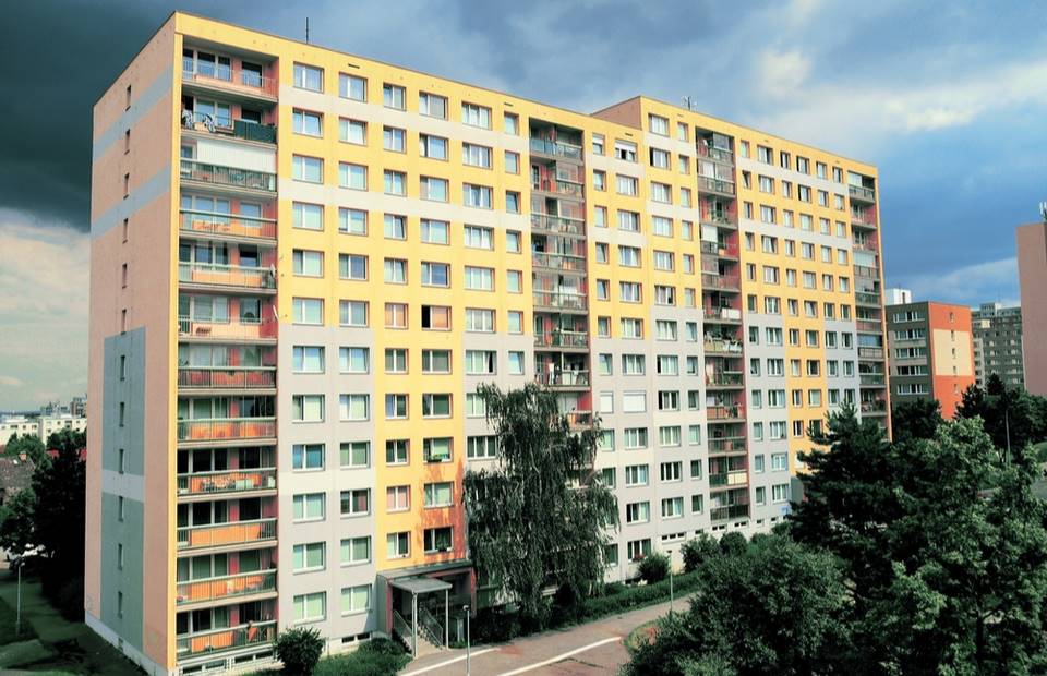 How to reduce heating costs in an apartment building. There is an