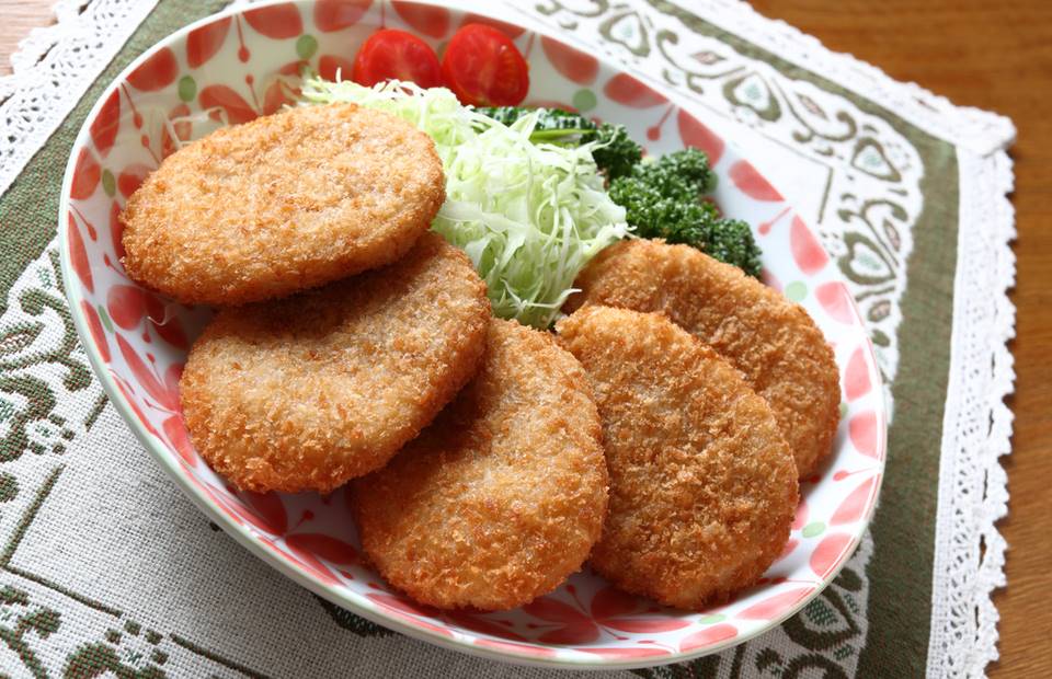 Fantastic zucchini cutlets. They cost a few crowns and taste better than chicken ones World