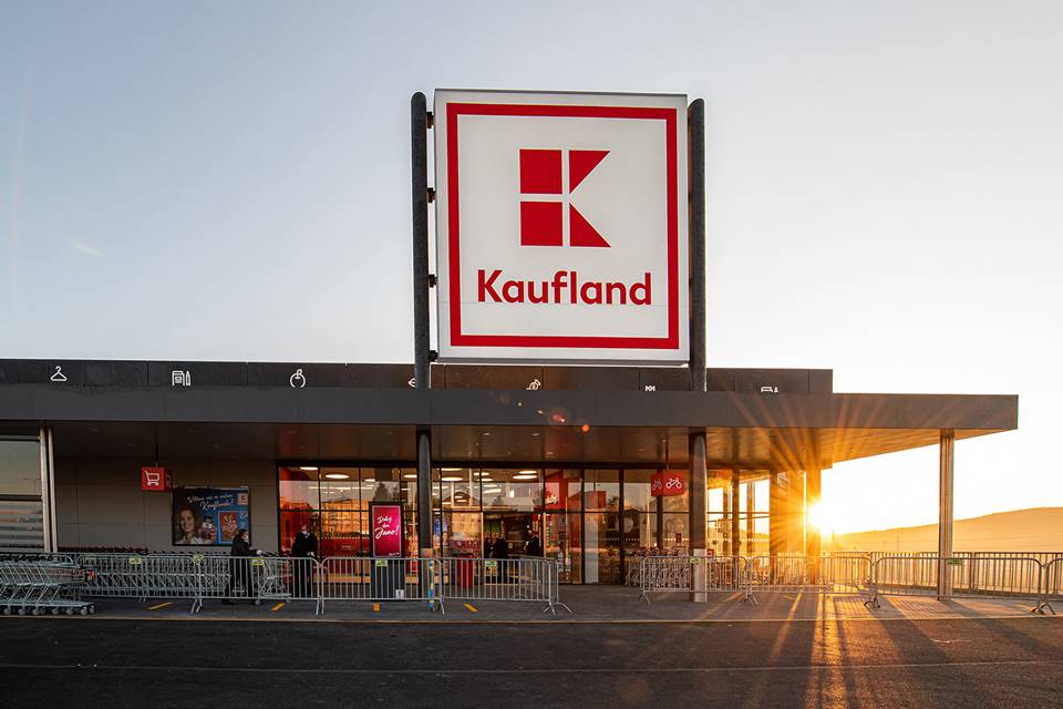 Kaufland provedl Čechům hroznou věc. Stát musel zasáhnout, tady už