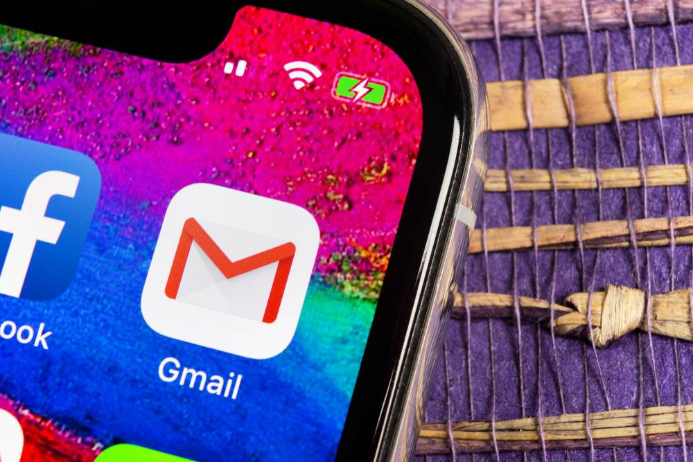 Češi přijdou o email. Chystá se velká čistka
