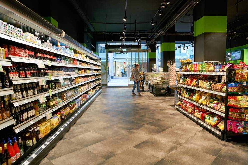 チェコ共和国では、大手食料品店チェーンが予期せず閉店した。 巨額の借金、誰も予想していなかった